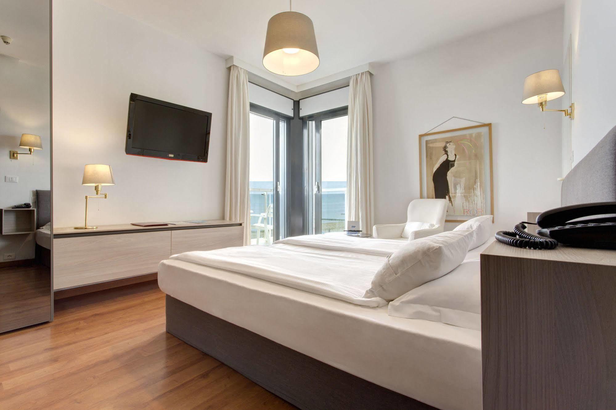 Hotel Byron Bellavista Lido di Jesolo Eksteriør bilde